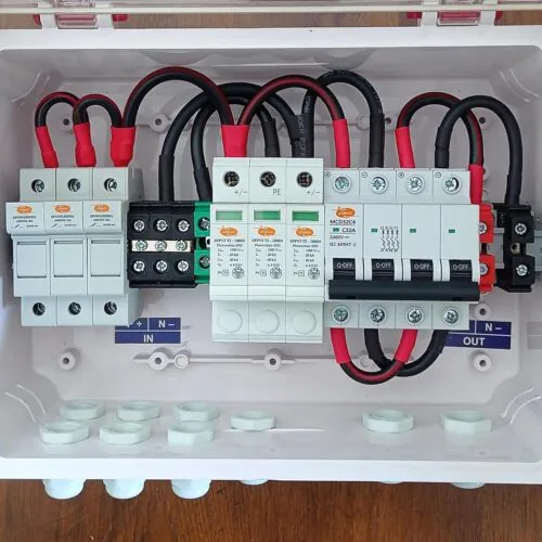 AJB DCDB 3 in 1 Out 1000V MCB (v2)