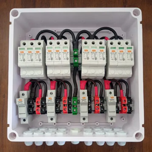 DCDB 4 in 4 Out Elmex 1000V (v2)